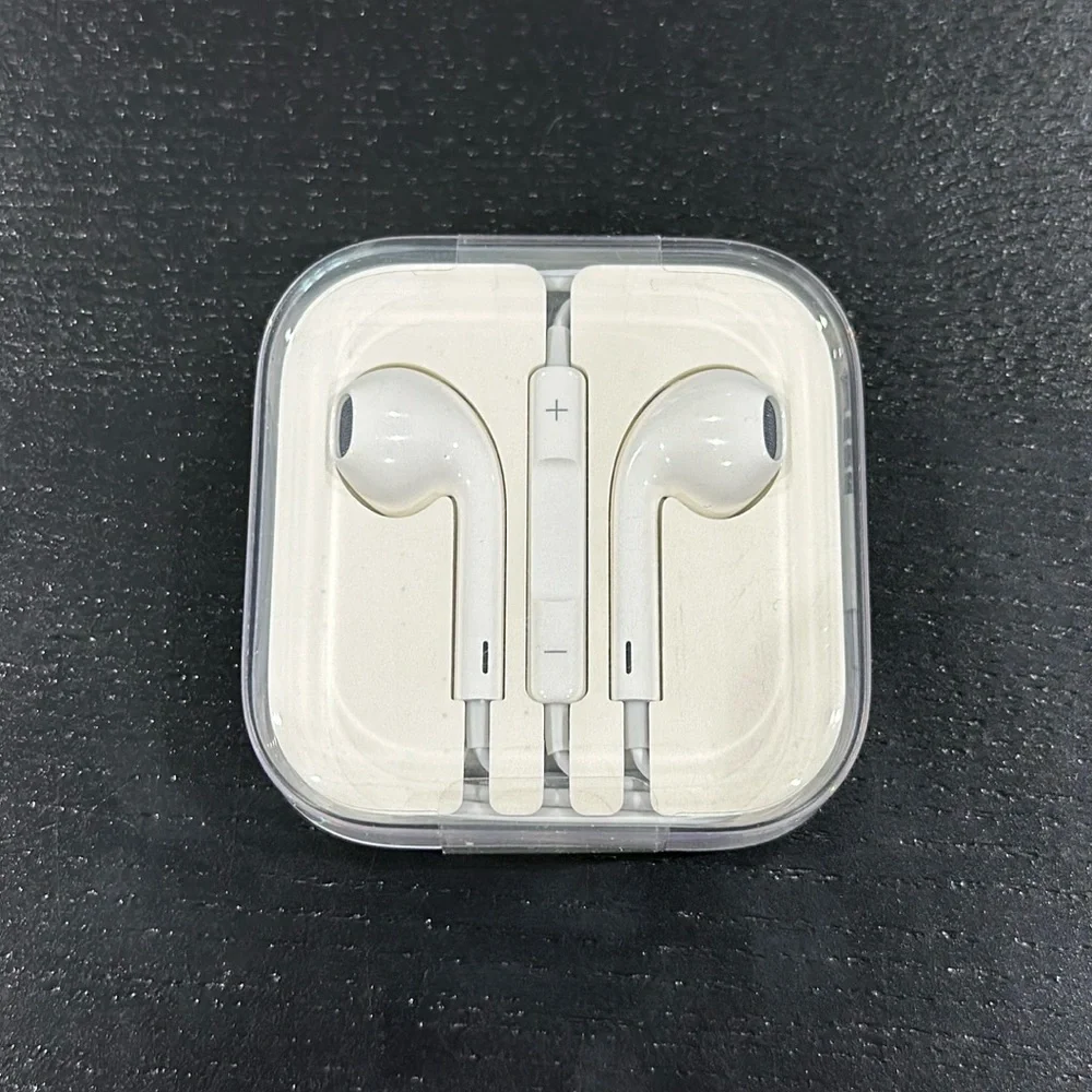 Apple Wired Headphone Earbuds